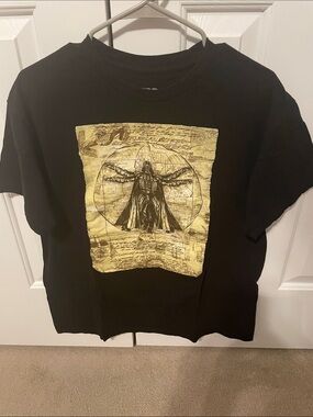 Star Wars Men's Black Darth Vader Virturvian Man Graphic T-shirt Large (Good)